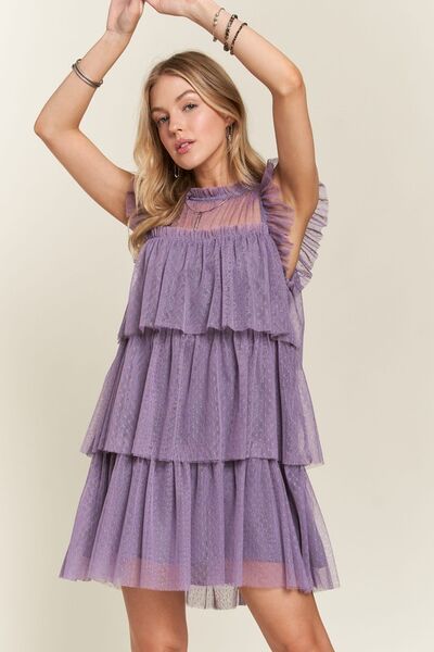 ADORA Robe en maille à volants superposés et manches courtes