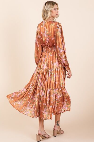 Robe midi smockée Mittoshop à rayures lurex en satin imprimé floral