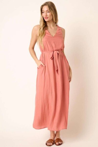 Robe longue débardeur à col en V ceinturée et dos croisé Mittoshop
