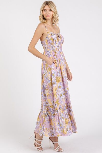 Robe longue à fines bretelles et ourlet volanté, avec dos smocké floral Mittoshop