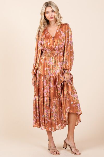 Robe midi smockée Mittoshop à rayures lurex en satin imprimé floral